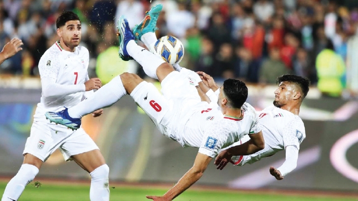 کاش می‌شد  از فوتبال ننوشت