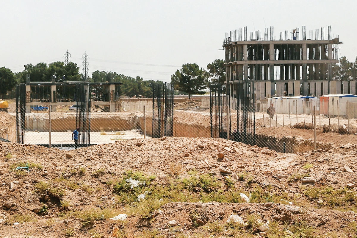 قفل دولتی بر ۱/۸ میلیون هکتار زمین 