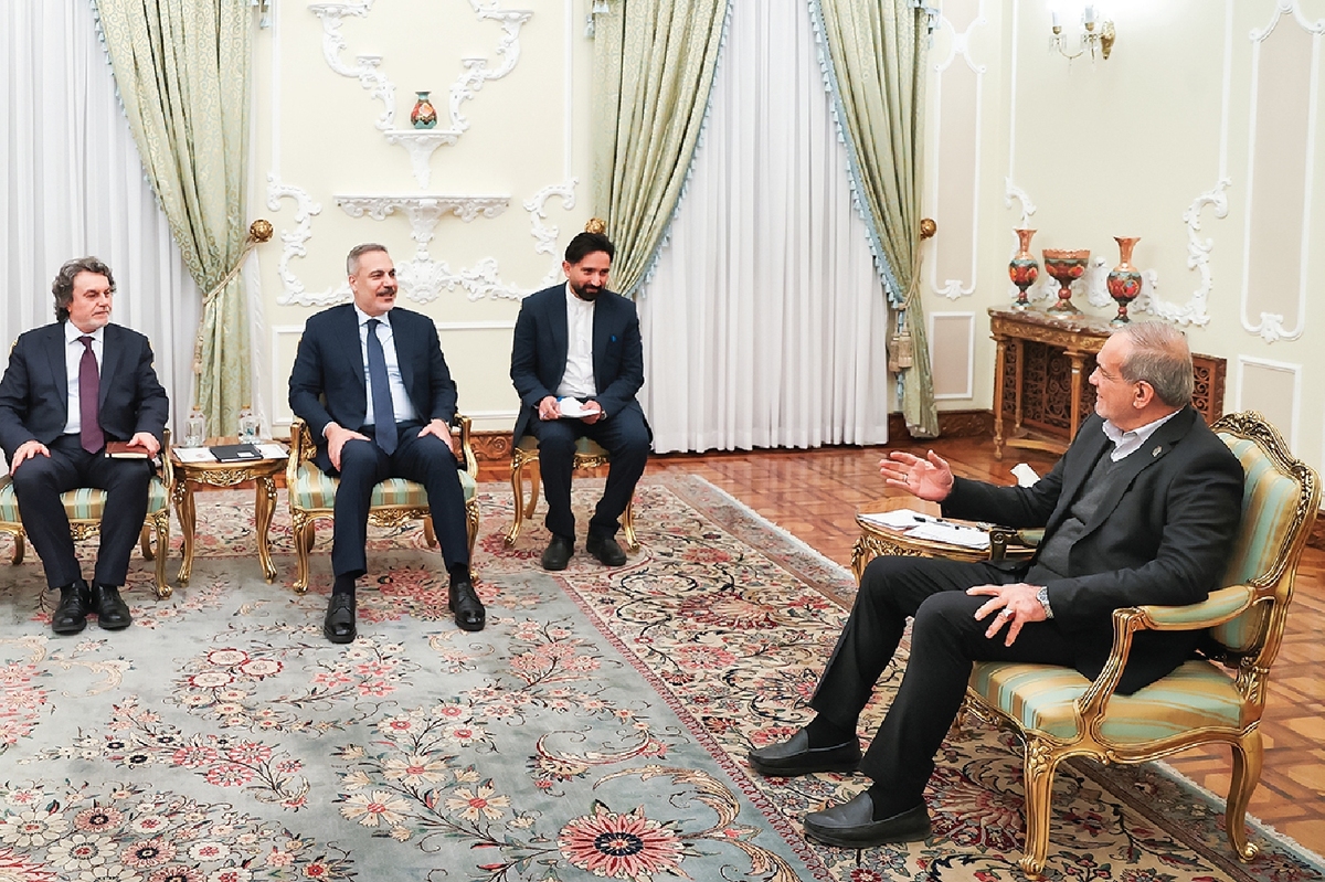 انتظار از کشور‌های اسلامی تسهیل شرایط است نه پیچیده کردن آن