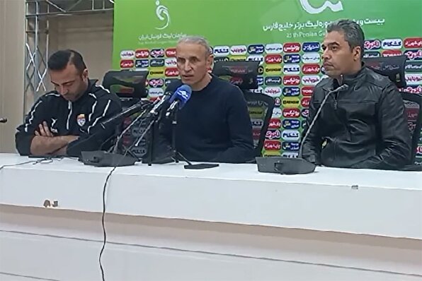 گل محمدی : باور این نتیجه مقابل استقلال سخت است هم به تیر زدیم هم پنالتی از دست دادیم