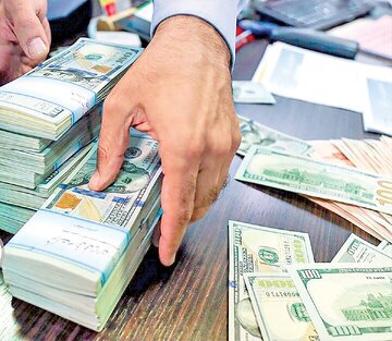 دلار رکورد بالاترین قیمت را شکست