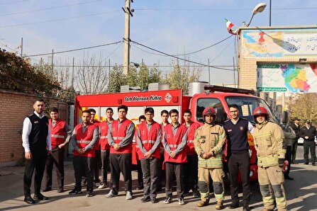 بیست‌وهفتمین مانور سراسری زلزله و ایمنی با هدف افزایش آمادگی دانش‌آموزان برگزار شد