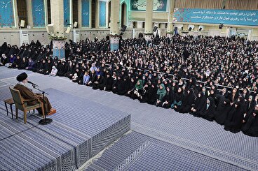 رهبر انقلاب: رسانه‌های ما مراقب باشند تفکر غلط سرمایه‌داری غرب درباره زن را ترویج نکنند