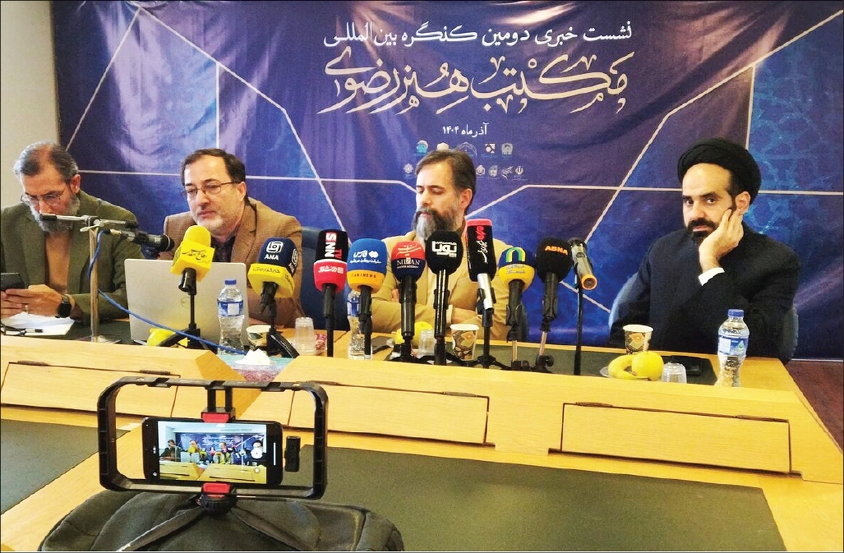 بومی‌سازی نظریه‌پردازی هنر قدسی در مکتب هنر رضوی