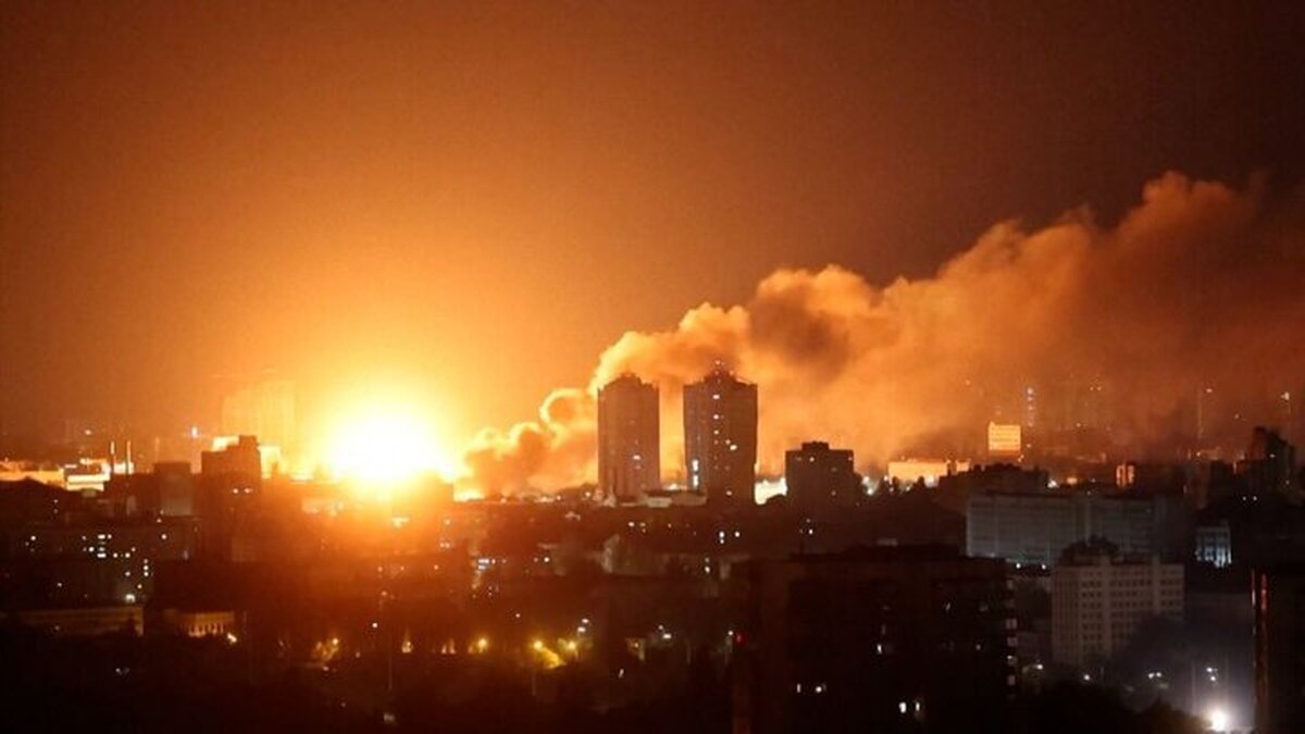 حملات گسترده روسیه علیه مواضع هوایی، زمینی و دریایی اوکراین