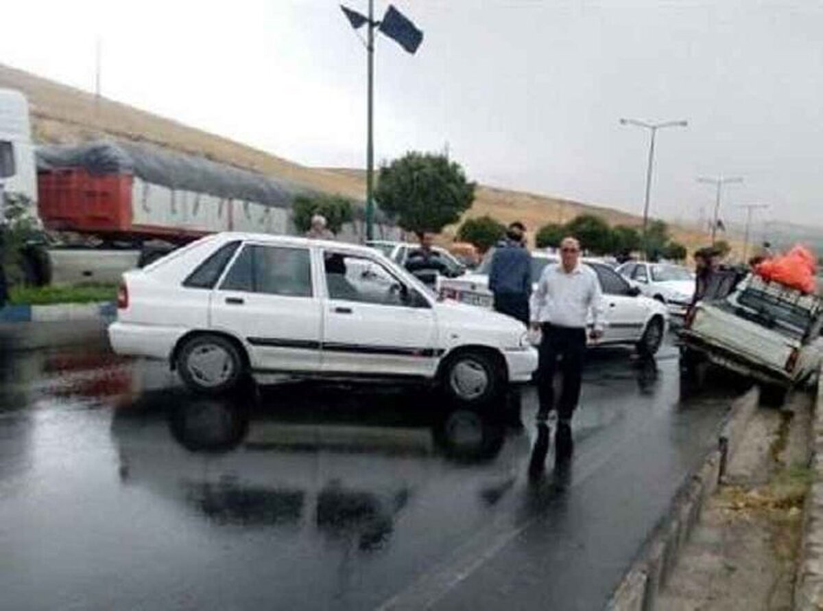 ثبت بیش از ۷۰۰ تصادف خسارتی ناشی از بارش باران در مشهد