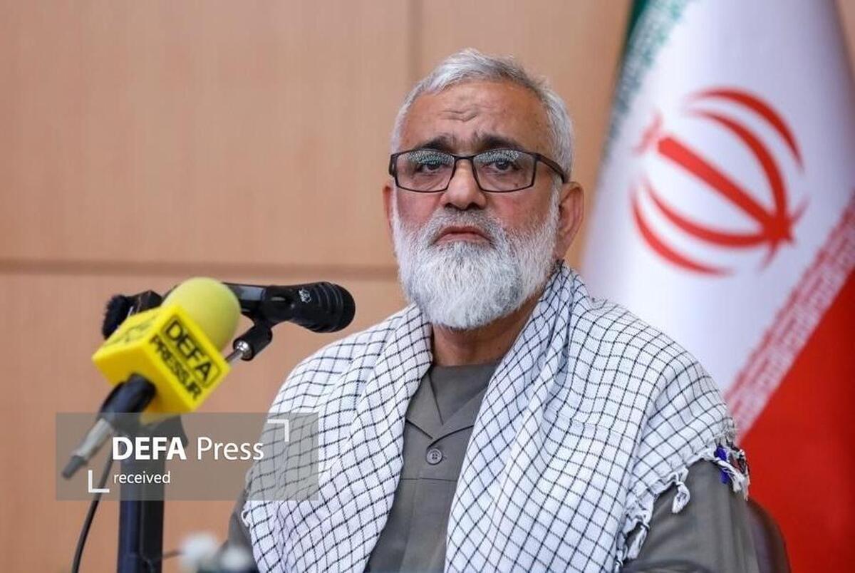 آمریکای فشل و گرفتاران «حصار در حصار»