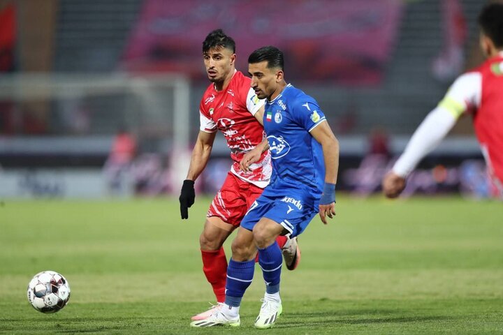 پرسپولیس و استقلال به ایستگاه ۱۰۶ رسیدند