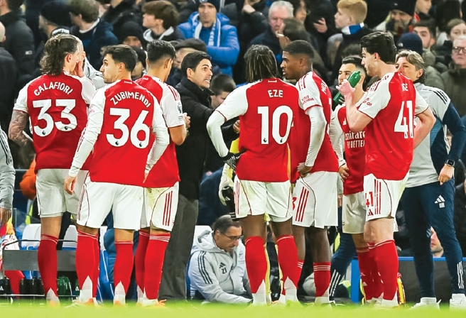 توپچی‌های خسته  به ویلاپارک رسیدند