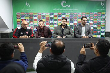 سرمربی پرسپولیس: بازی دست ما بود اما نتوانستیم از موقعیت‌های خود استفاده کنیم