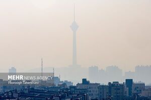 هوای تهران همچنان آلوده و در وضعیت نارنجی است