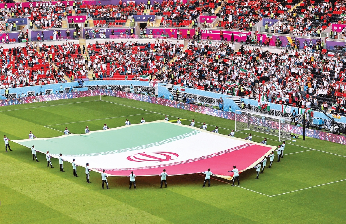 دعوی حمایت همه‌جانبه از تیم ملی