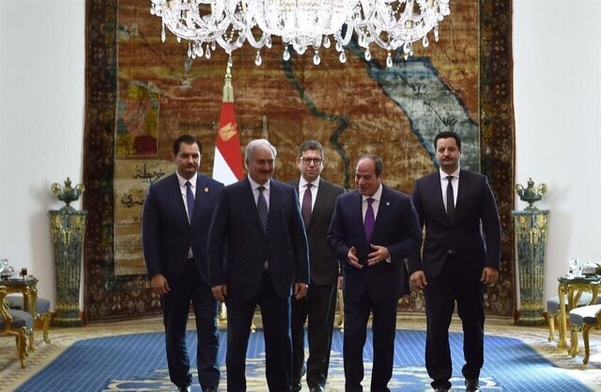 رایزنی السیسی و حفتر درباره ترسیم مرز‌های دریایی مصر و لیبی