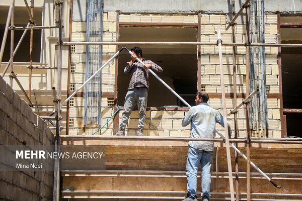 میزان عیدی ۱۴۰۵ کارگران چقدر است؛ رفتار دوگانه کارفرمایان