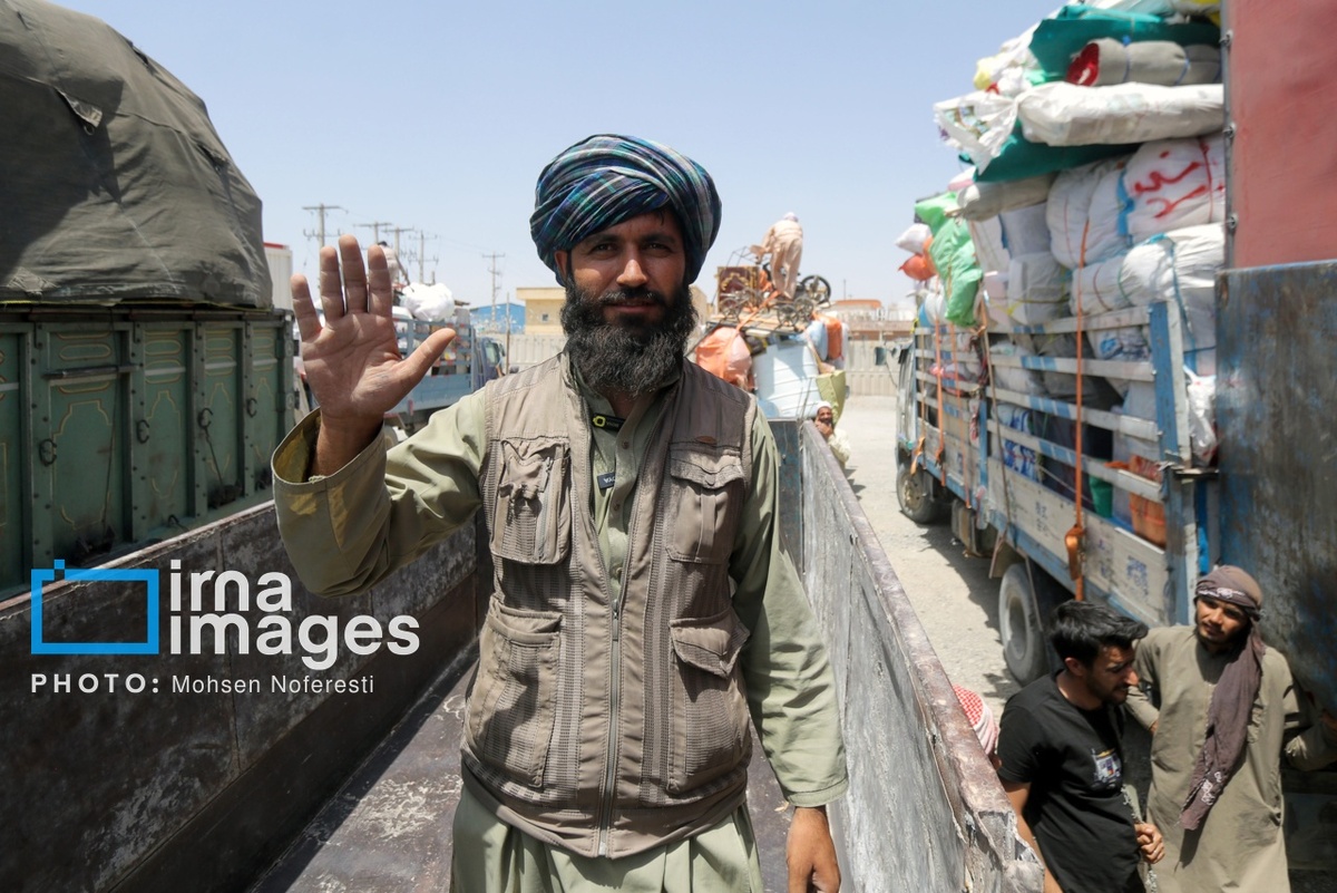 یک میلیون و ۸۰ هزار افغانستانی از مرز دوغارون به کشورشان بازگشتند