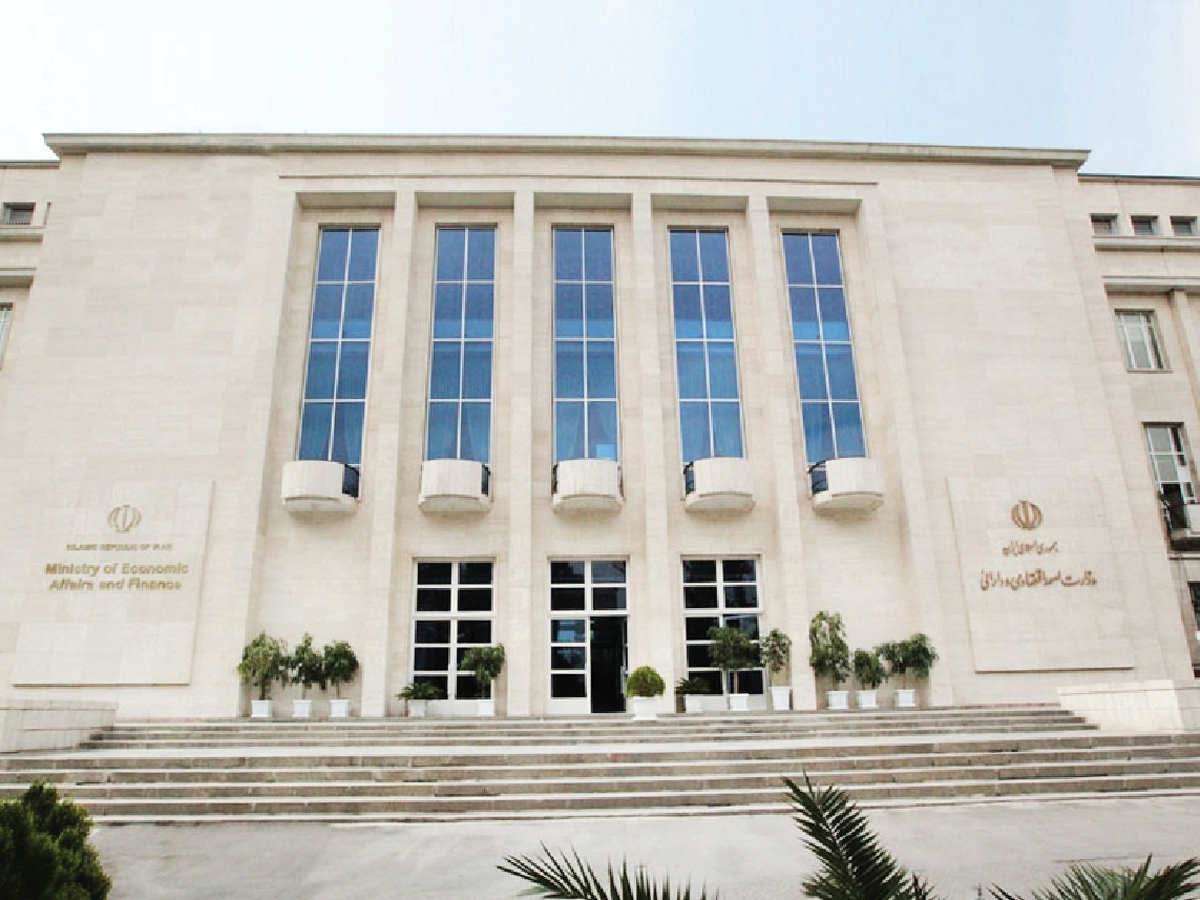 خط و نشان دولت برای بانک‌های ناتراز