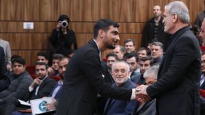 حضور مسئولان دولتی در بیش از ۱۳۰ نشست دانشجویی