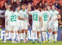 سپاهان با خیال راحت در صدر ماند؛ کسی جلودار شاگردان محرم نیست