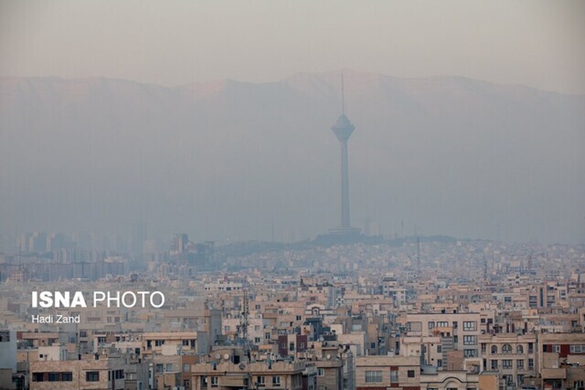 تشدید آلودگی هوای پایتخت/ ۲۰ ایستگاه در وضعیت قرمز