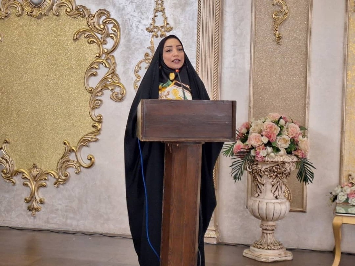 بانوان شاغل در شهرداری فردیس ستون های مدیریت شهری هستند