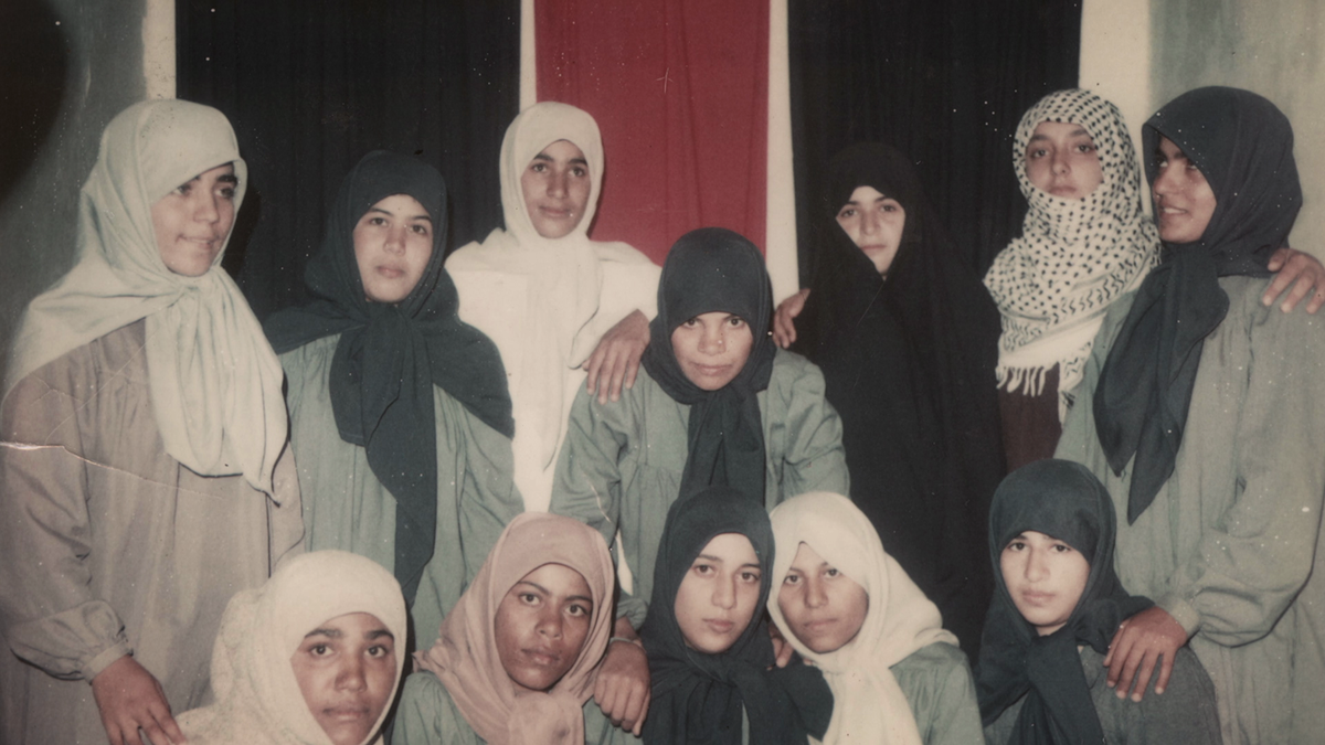 «پوتین‌های زنانه»؛ دختران خرمشهری که در تاریخ ماندند