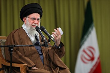 رهبر انقلاب: مداحی امروز به یک پایگاهی برای ادبیات مقاومت تبدیل شده است