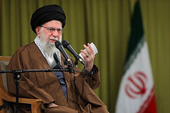 رهبر انقلاب: مداحی امروز به یک پایگاهی برای ادبیات مقاومت تبدیل شده است