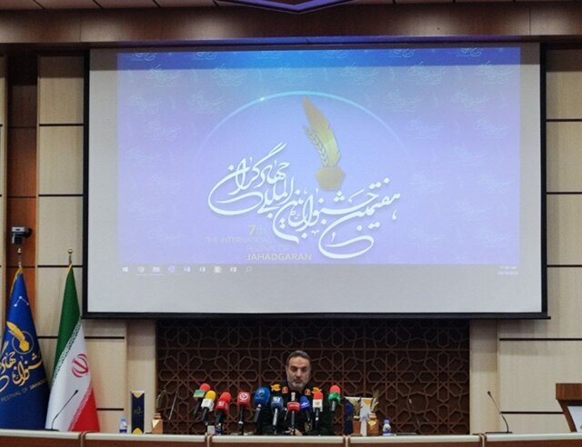 سردار زهرایی: گروه‌های جهادی برای حل مسائل در جغرافیای هدف‌شان خوش درخشیدند