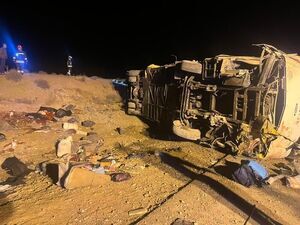 واژگونی اتوبوس مسافری با ۲۲ قربانی و مصدوم