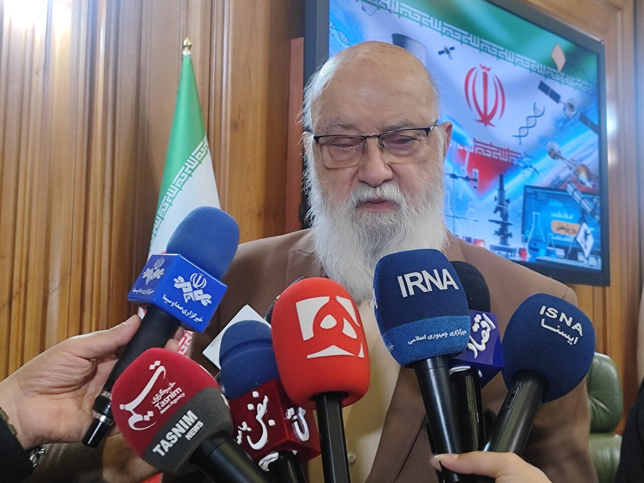 چمران: میزان تحقق‌پذیری طرح‌های شهری باید دقیق برای مردم اطلاع‌رسانی شود