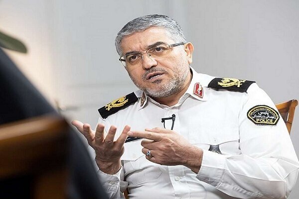 خودروهای فاقد زنجیر چرخ در محورهای برف‌گیر اجازه تردد ندارند