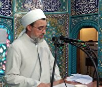 مسئولان در صف اول مبارزه با مفسدان اقصادی و گرانی باشند