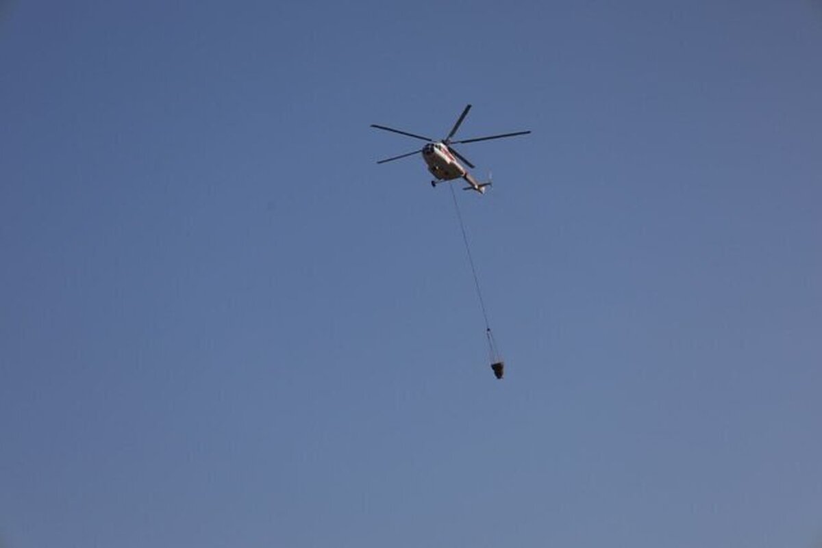 ۴۶ ساعت پرواز برای مهار آتش الیت/ شناسایی محل لکه‌های آتش