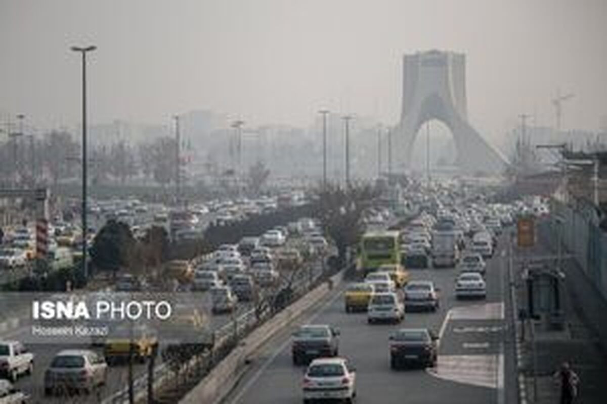وضعیت قرمز هوای ۲۴ ایستگاه تهران