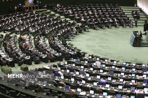 تصویب دوفوریت لایحه الحاق برخی مقررات مالی دولت به قانون دائمی