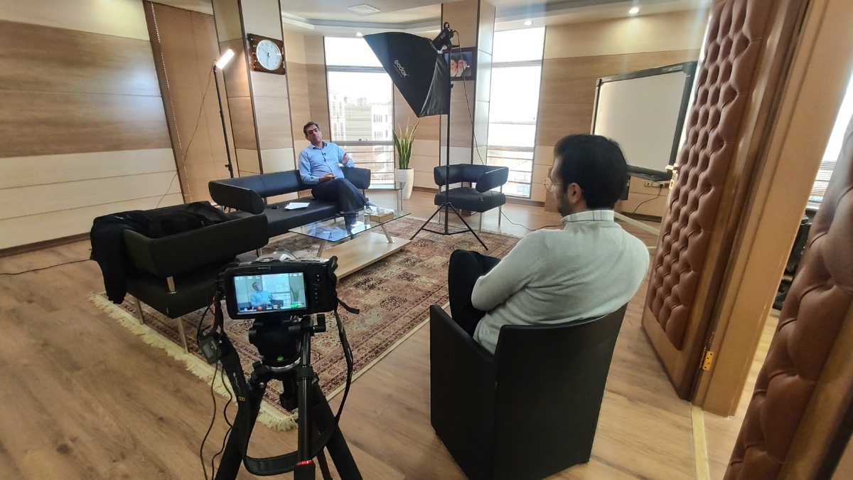 «اسب بخار»؛ روایتی تازه از صنعت خودرو در قاب مستند