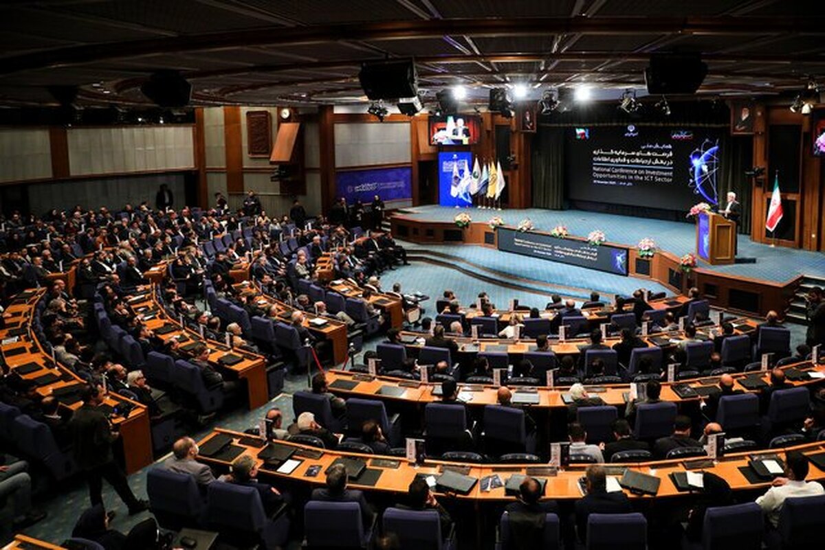 عارف: در آستانه یک جهش دیجیتال هستیم/امروز اولویت امنیت سایبری با بخش خصوصی است