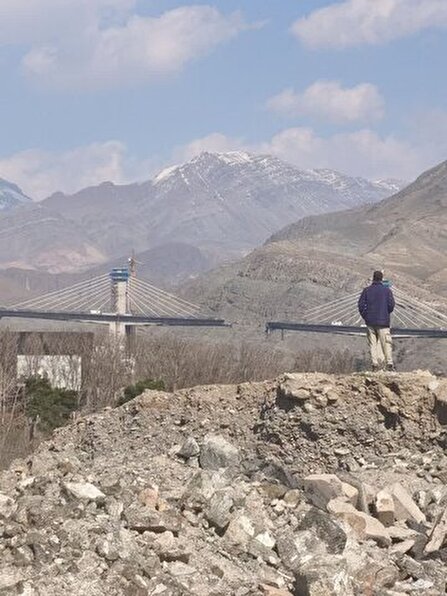 تخریب زیرساخت‌ها و اموال عمومی حمله به زندگی مردم است