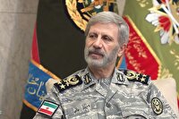 سرلشکر حاتمی: رشادت افسران شهید ارتش در  مقابله با دشمن ستودنی است