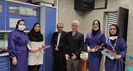 دندانپزشکان و دستیاران دندانپزشکان مراکز درمانی تامین اجتماعی استان البرز تجلیل شدند