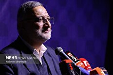 ۲۱۰۰ خانوار همچنان ساکن هتل‌ها هستند