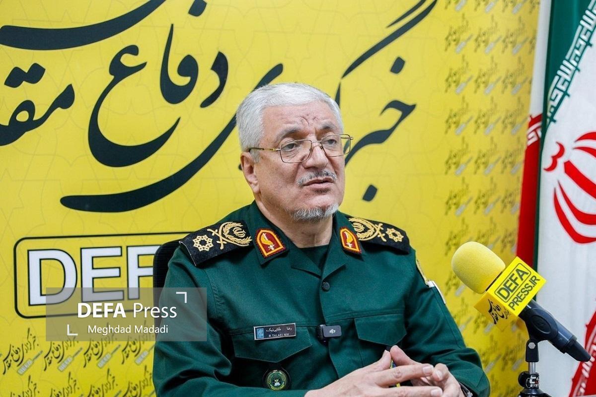 سردار طلایی‌نیک: هماهنگی سپاه و ارتش در «جنگ تحمیلی سوم» هیمنه آمریکا را فرو ریخت