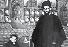 ساواکی‌ها آنچنان به پدر ضربه زدند که خون او بر زمین ریخت