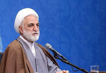 عناصر خائن را قاطعانه محاکمه و مجازات می‌کنیم