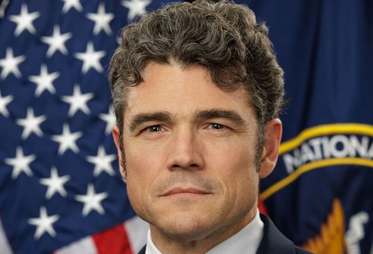 مقام مستعفی دولت ترامپ: باید مانند ریگان نیروهای خود را از خاورمیانه خارج کنیم