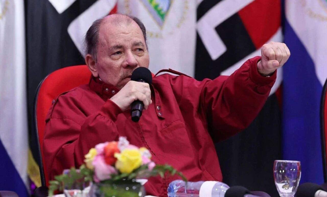 رئیس جمهور نیکاراگوئه: ترامپ عقل خود را از دست داده است