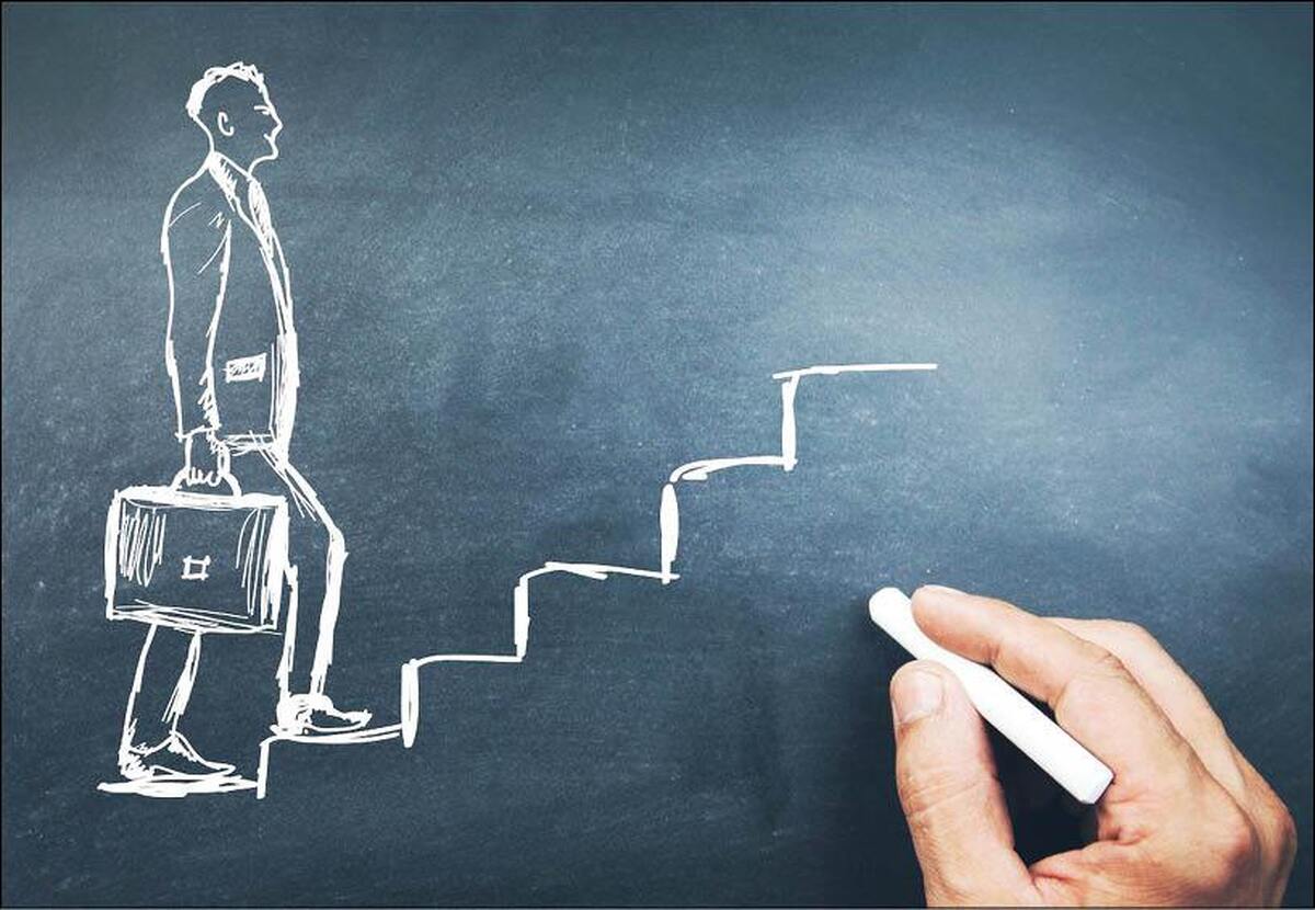 چرا برنامه&zwnj;های ما در برابر واقعیت کم می&zwnj;آورند؟