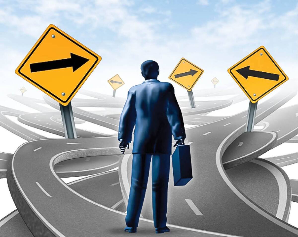 تصمیمات بزرگ&zwnj;تر از توان ما با گذر زمان رنگ می&zwnj;بازد&nbsp;