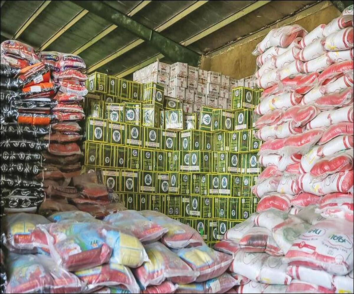 محتکران منتظر چوبه دار باشند