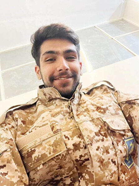 قبل از شهادت زمزمه می‌کرد: دارم وارد حرم امام رضا (ع) می‌شوم
